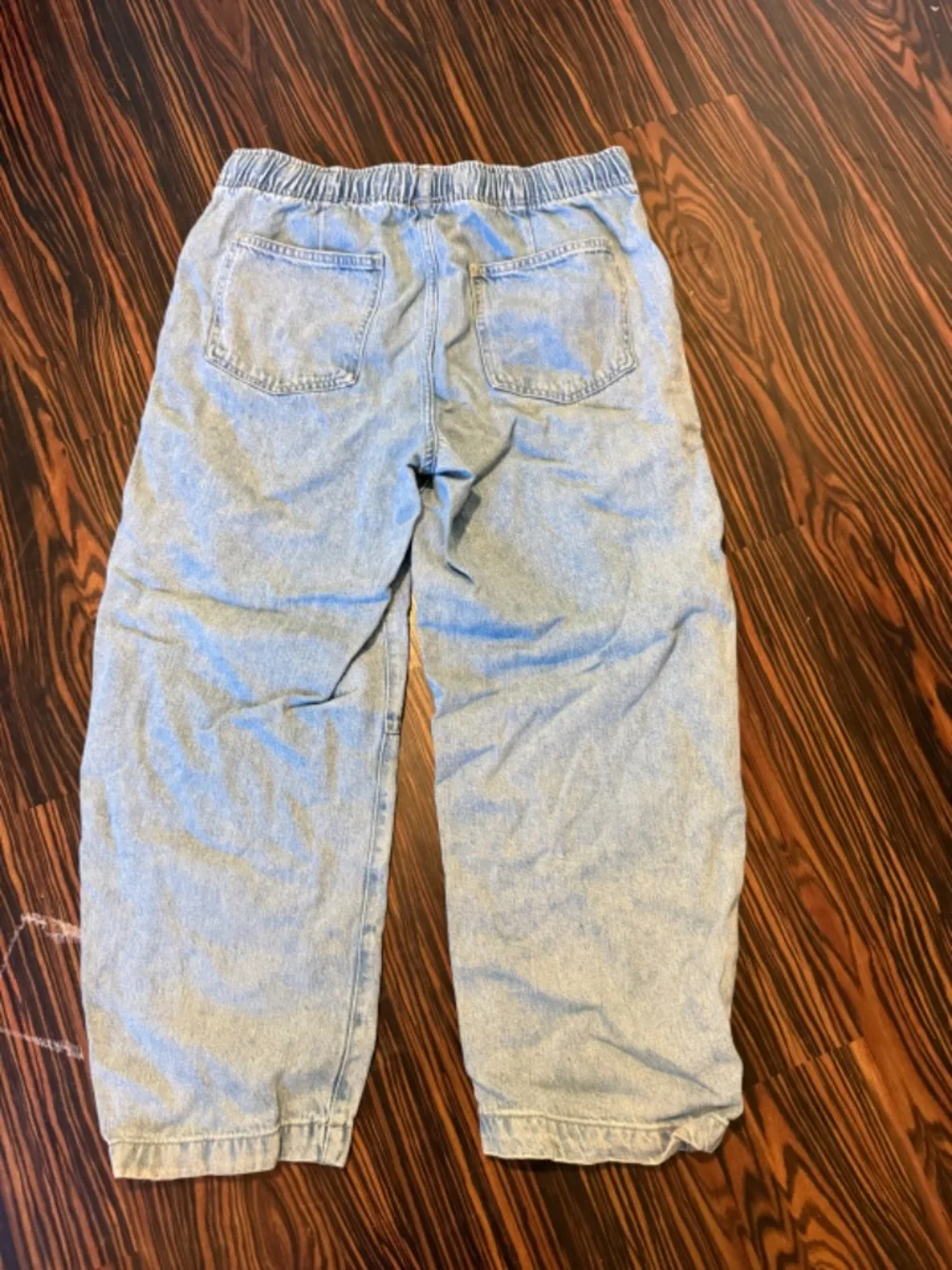 Gap Supersoft pull-on barrel jeans